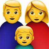 Семья: мужчина, женщина, мальчик