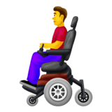 Мужчина в моторизованной инвалидной коляске